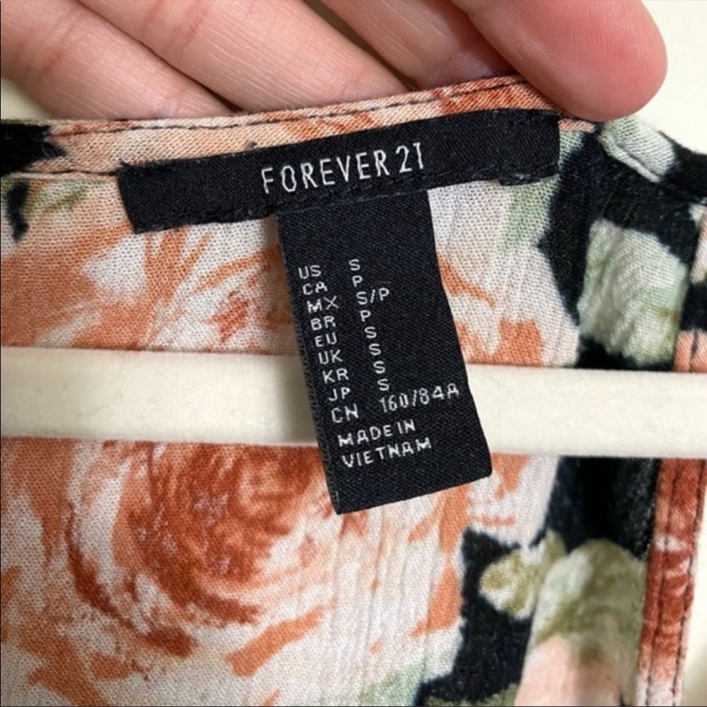 Forever21 Size Small Floral Cami Peplum Top Sleeveless - Picture 5 of 6